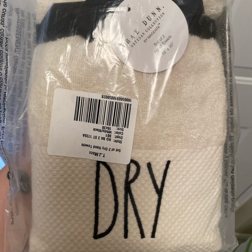 Rae Dunn Hand Towels